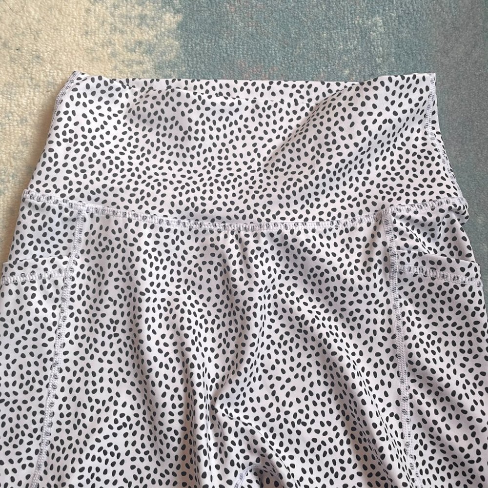 Buffbunny Limitless Legging - White Bossy Print - Medium